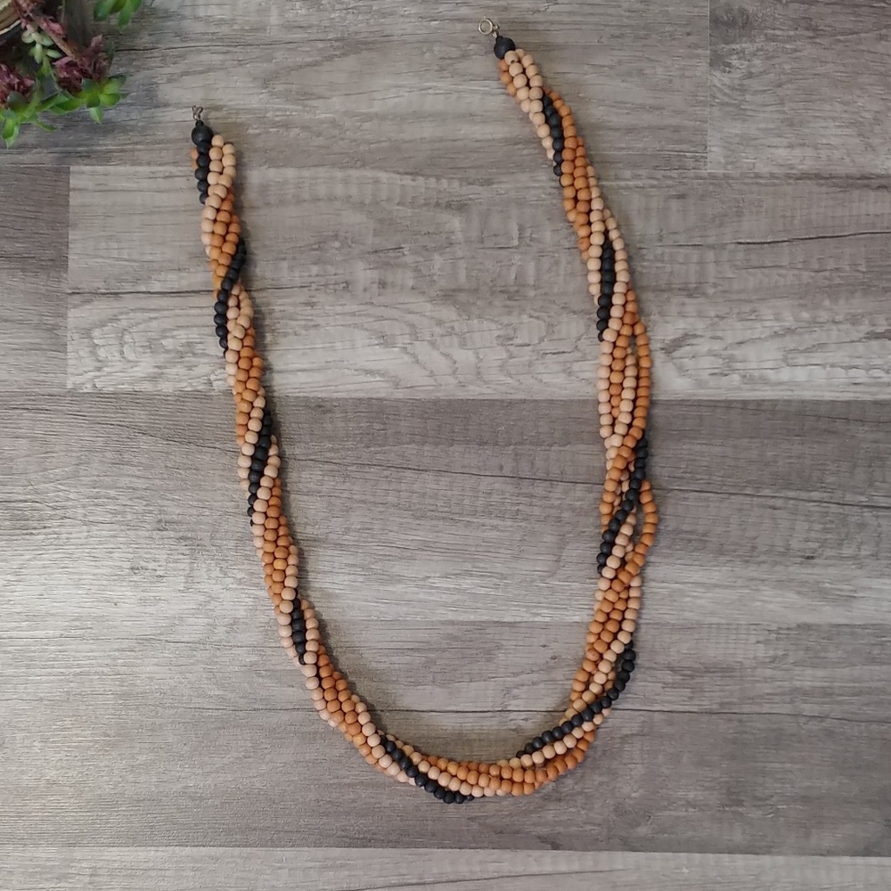 Vintage wood beaded necklace